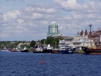 009 PYYHTIÄT